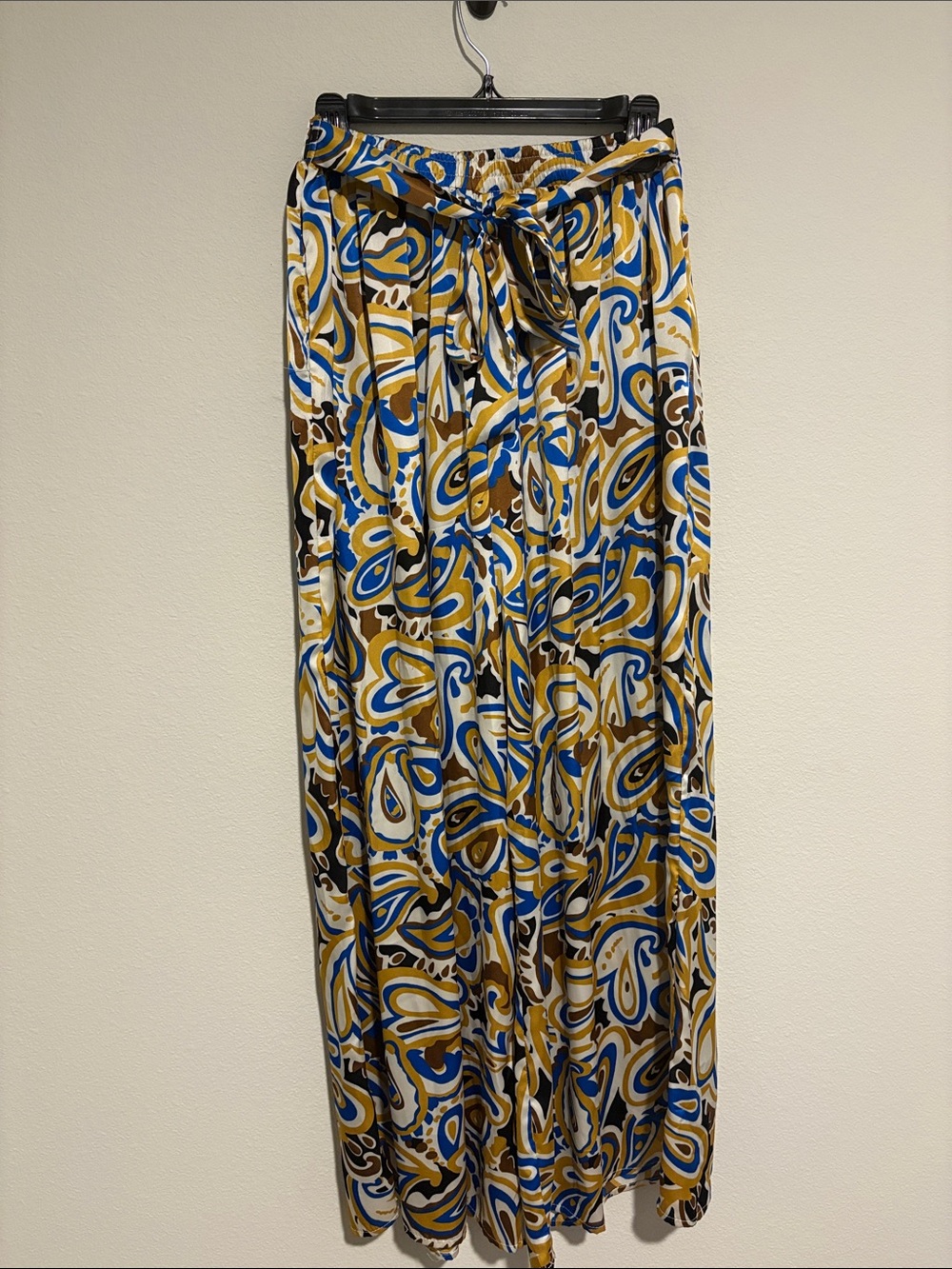 Love Multicolor Paisley Maxi Pantswith Waist Tie